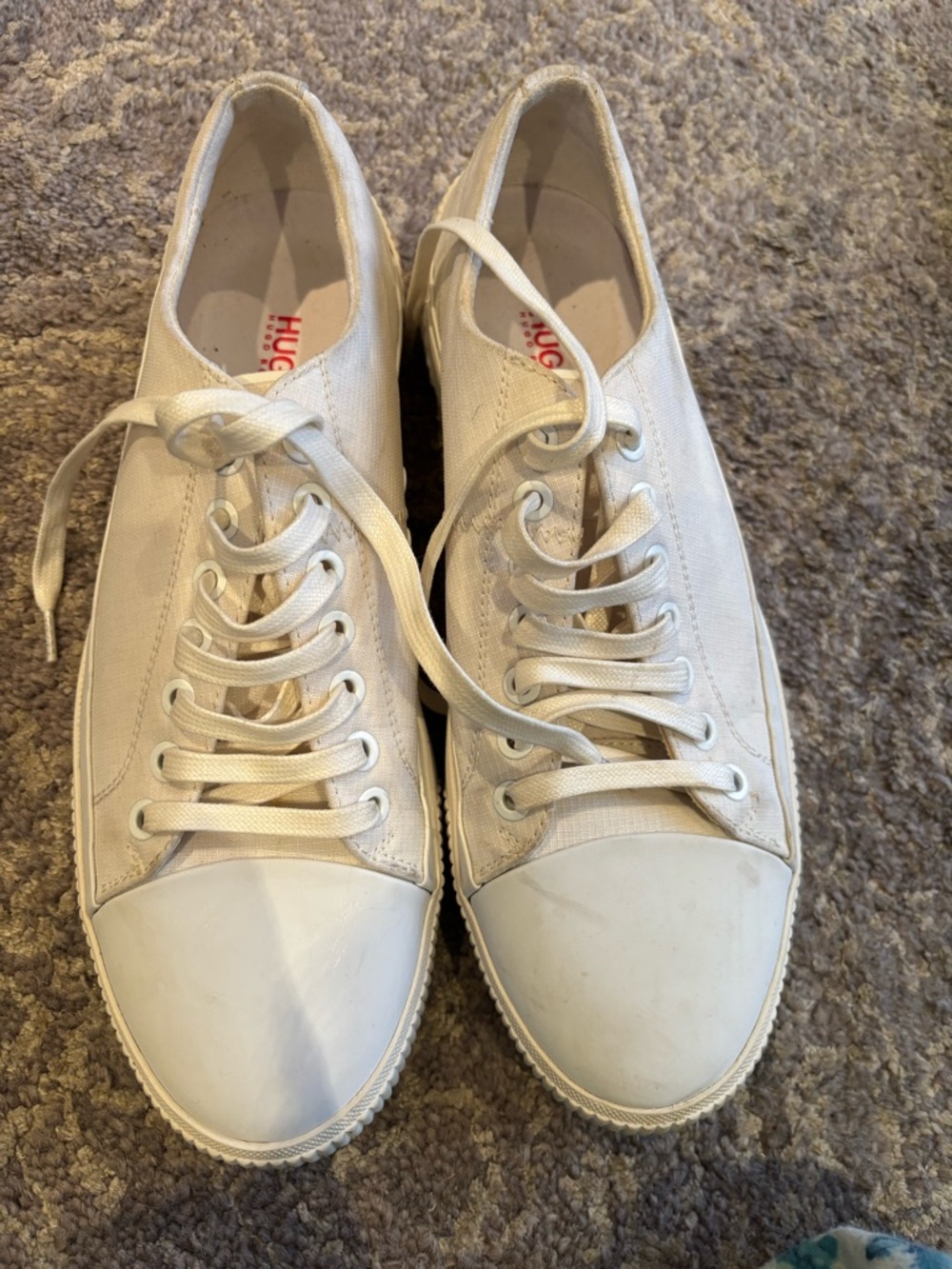 HUGO Men's Off-White Canvas Low-Top Sneakers size 41 or US 8
